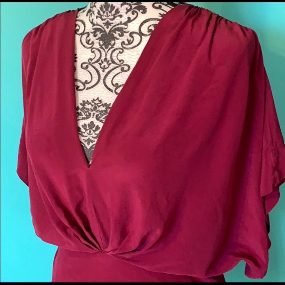 Anthropologie Maeve Side Zip V Neck Plum Blouse 10
